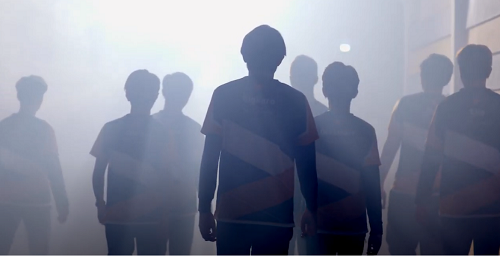 Loạt đội tuyển thể thao điện tử (eSports) Việt Nam góp mặt trong chuỗi 8 MV rap “căng đét“ ảnh 4