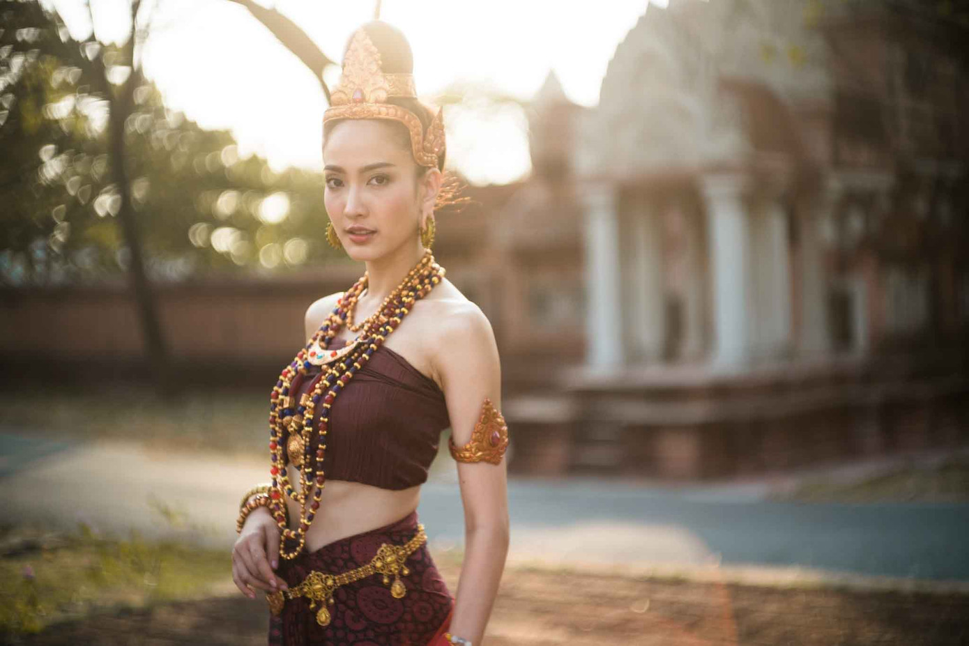 “Hoàng tử nụ cười” James Jirayu hội ngộ “Nữ thần rắn” Taew Natapohn trong dự án mới ảnh 6