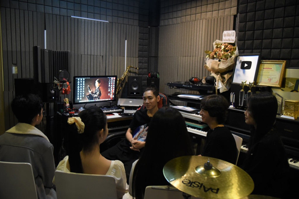 K-ICM bất ngờ tiết lộ lý do từ chối hợp tác với nhiều ngôi sao ca nhạc lớn ảnh 4