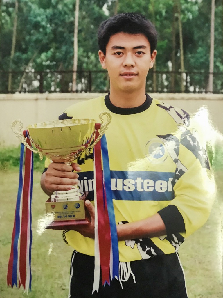 Tuấn Tú (Về nhà đi con) tiếc nuối vì không thể trở thành cầu thủ chuyên nghiệp ảnh 1