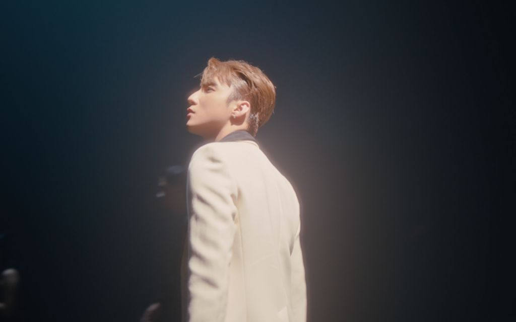 Sơn Tùng M-TP cực điển trai xuất hiện chớp nhoáng trong teaser của dự án truyền cảm hứng ảnh 3