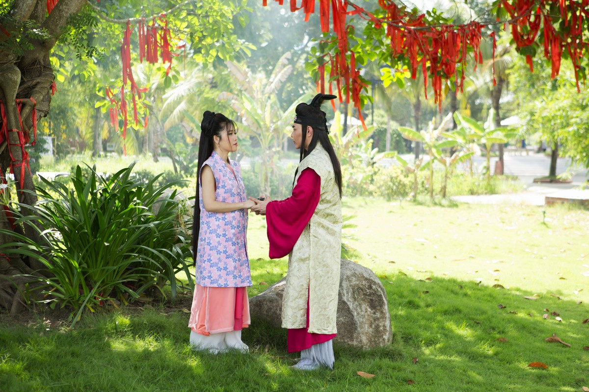 Lê Dương Bảo Lâm, Puka hé lộ tạo hình cổ trang trong web-drama mới ảnh 5