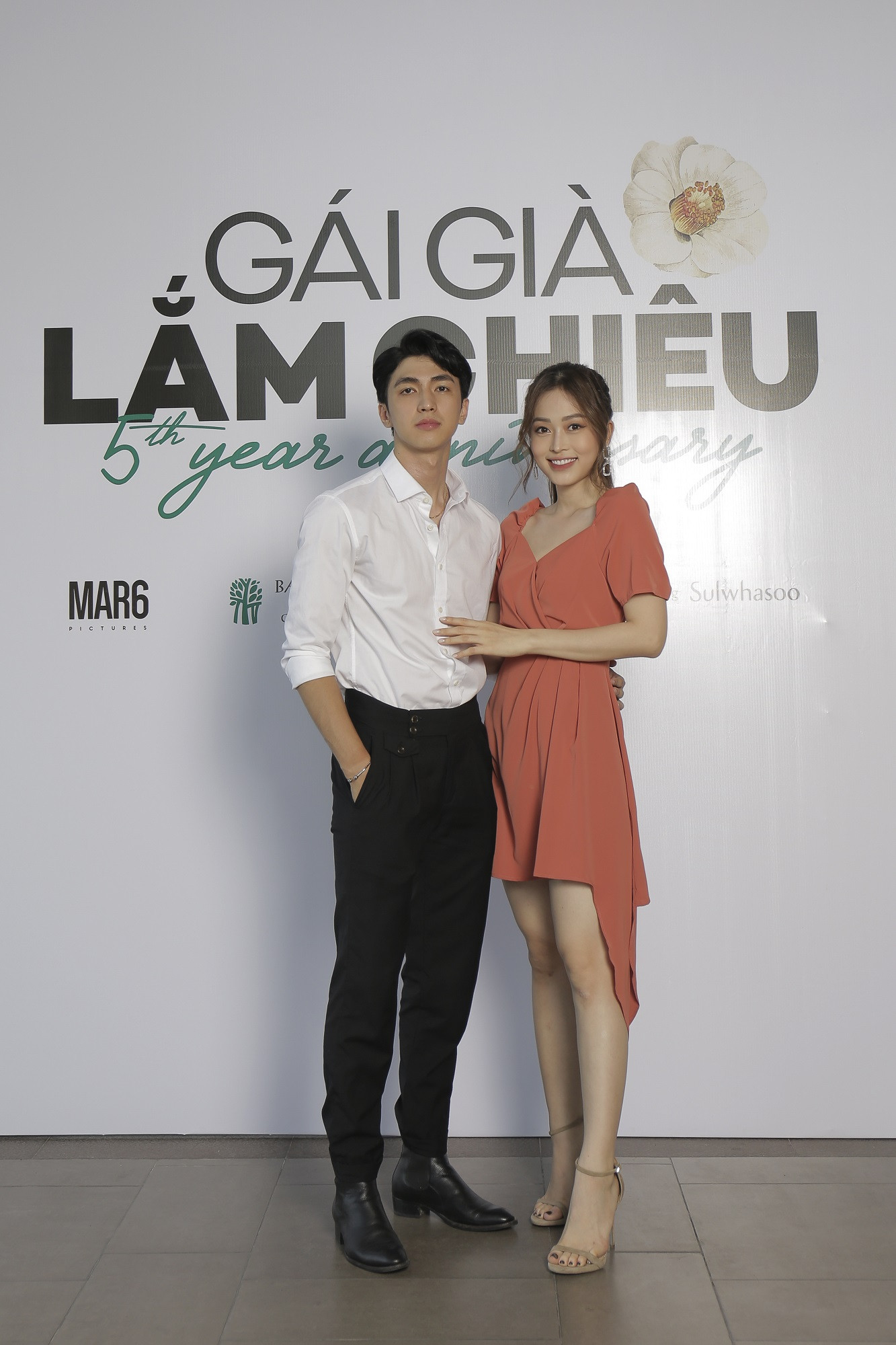 Dàn sao “Gái già lắm chiêu” Ninh Dương Lan Ngọc, Diễm My 9x hội ngộ tại Huế ảnh 2