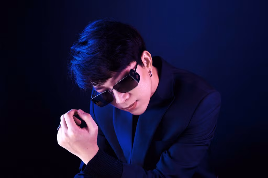 V-Pop “đóng băng” mùa dịch, Tăng Phúc vẫn “chơi liều” ra 3 sản phẩm trong 20 ngày ảnh 2