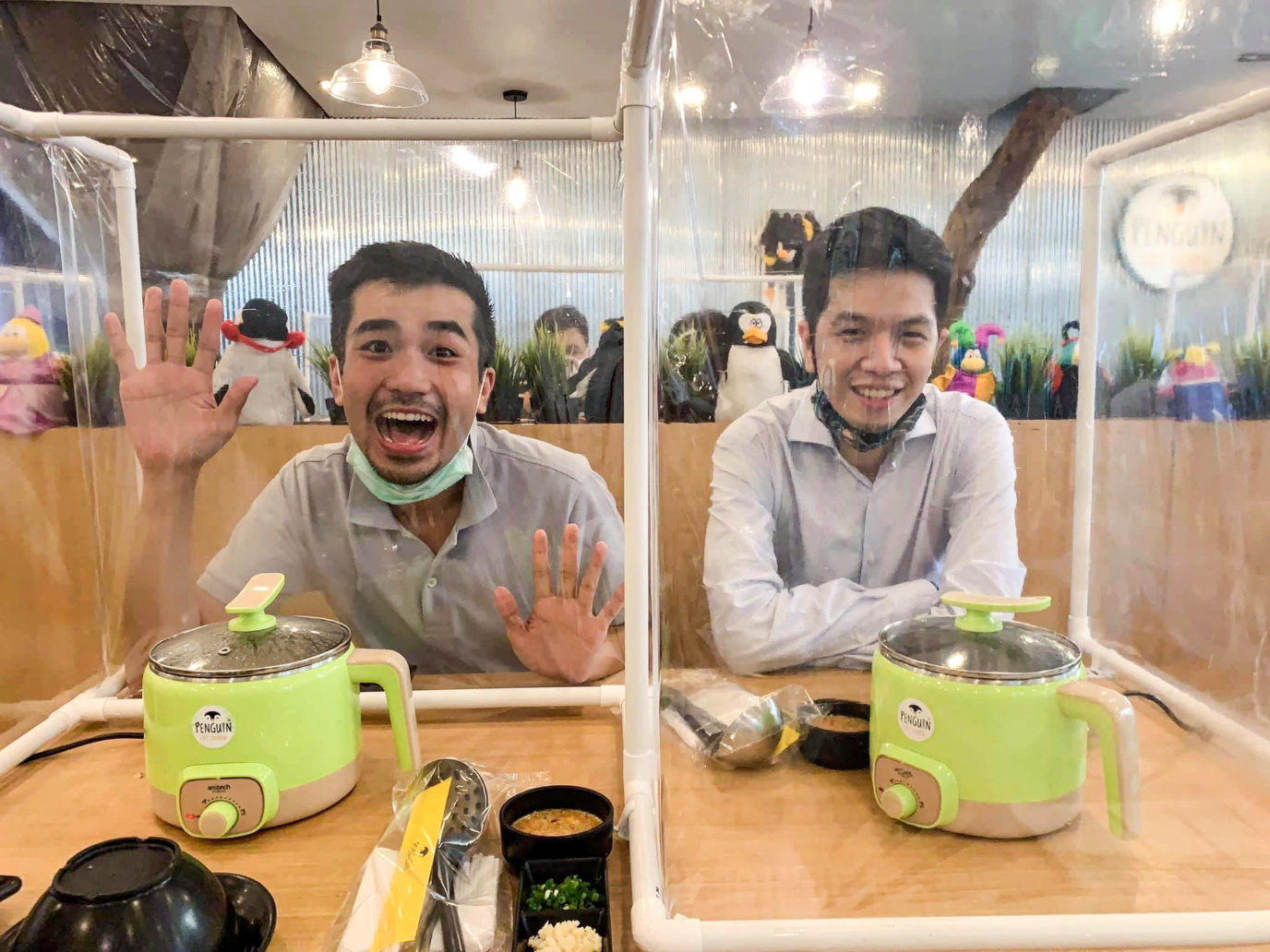 “Bóc phốt” bánh mỳ chảo có gián, khách hàng bị nhân viên nghi ngờ tự nhặt gián bỏ vào đồ ăn ảnh 6