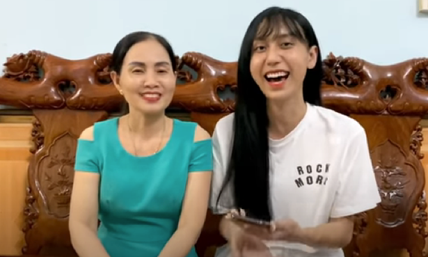 Mẹ Lynk Lee: “Nếu cứ gồng mình lên để sống thì lúc nào cũng buồn“ ảnh 3