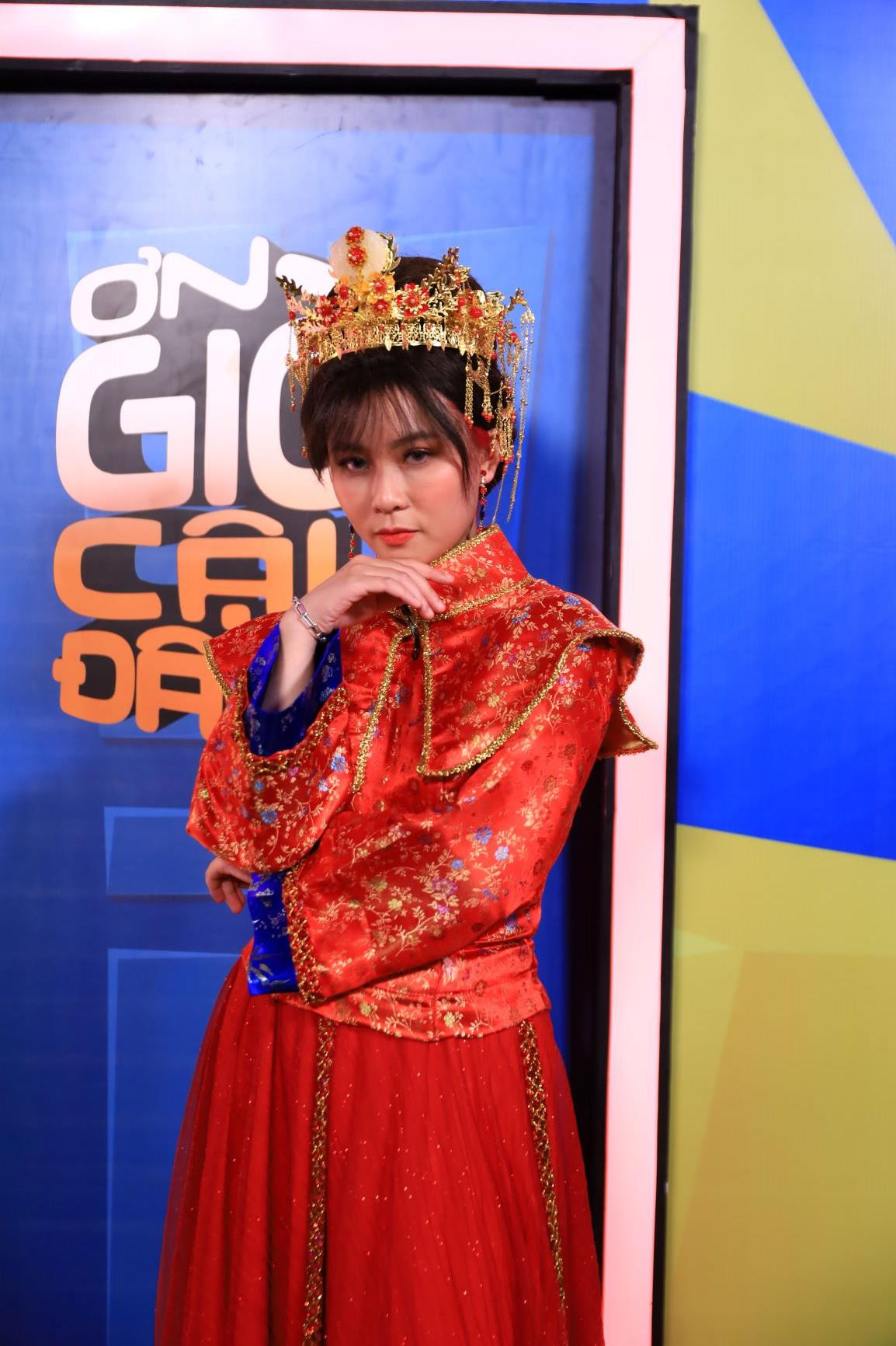 MisThy náo động cả sân khấu “Ơn Giời” và giành ngay cúp, không làm diễn viên hơi phí! ảnh 1