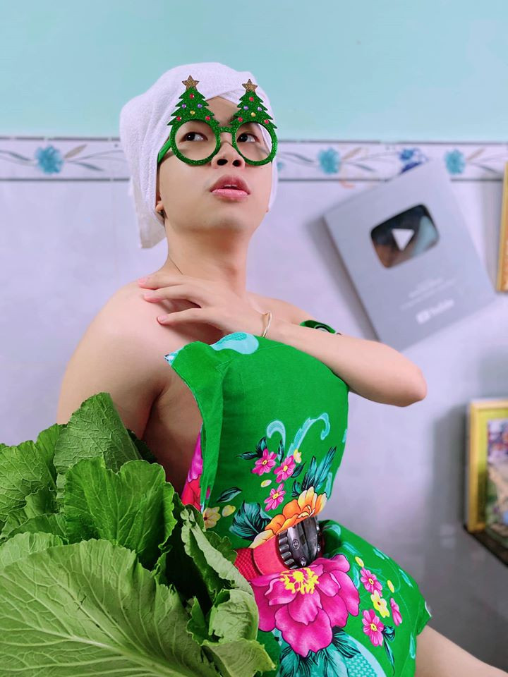 Sao Việt 24H: Huỳnh Lập khoe fanart dễ thương, Quang Trung bắt trend #pillowchallenge ảnh 3