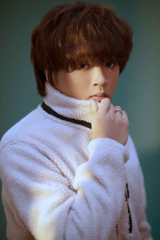 Thiên Khôi tái xuất cùng bản ballad “Xa Em” nhưng xuất hiện chưa đầy 1 phút trong MV ảnh 1