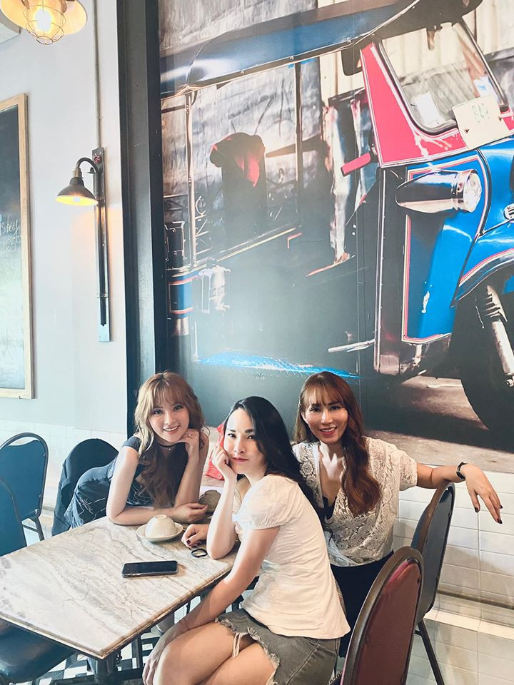 Sao Việt 24H: Đông Nhi tung ảnh đẹp như hoa, Lan Khuê có chuyến đi đầu tiên cùng quý tử ảnh 6