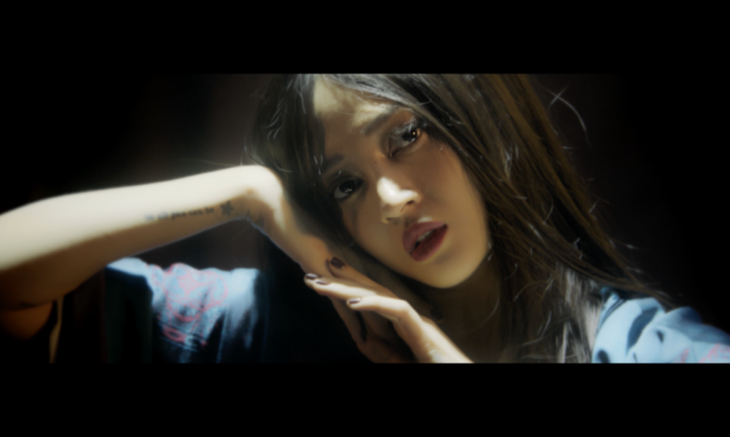 Bảo Anh đẹp ma mị với tạo hình cổ trang trong MV cổ trang của Dương Triệu Vũ ảnh 1