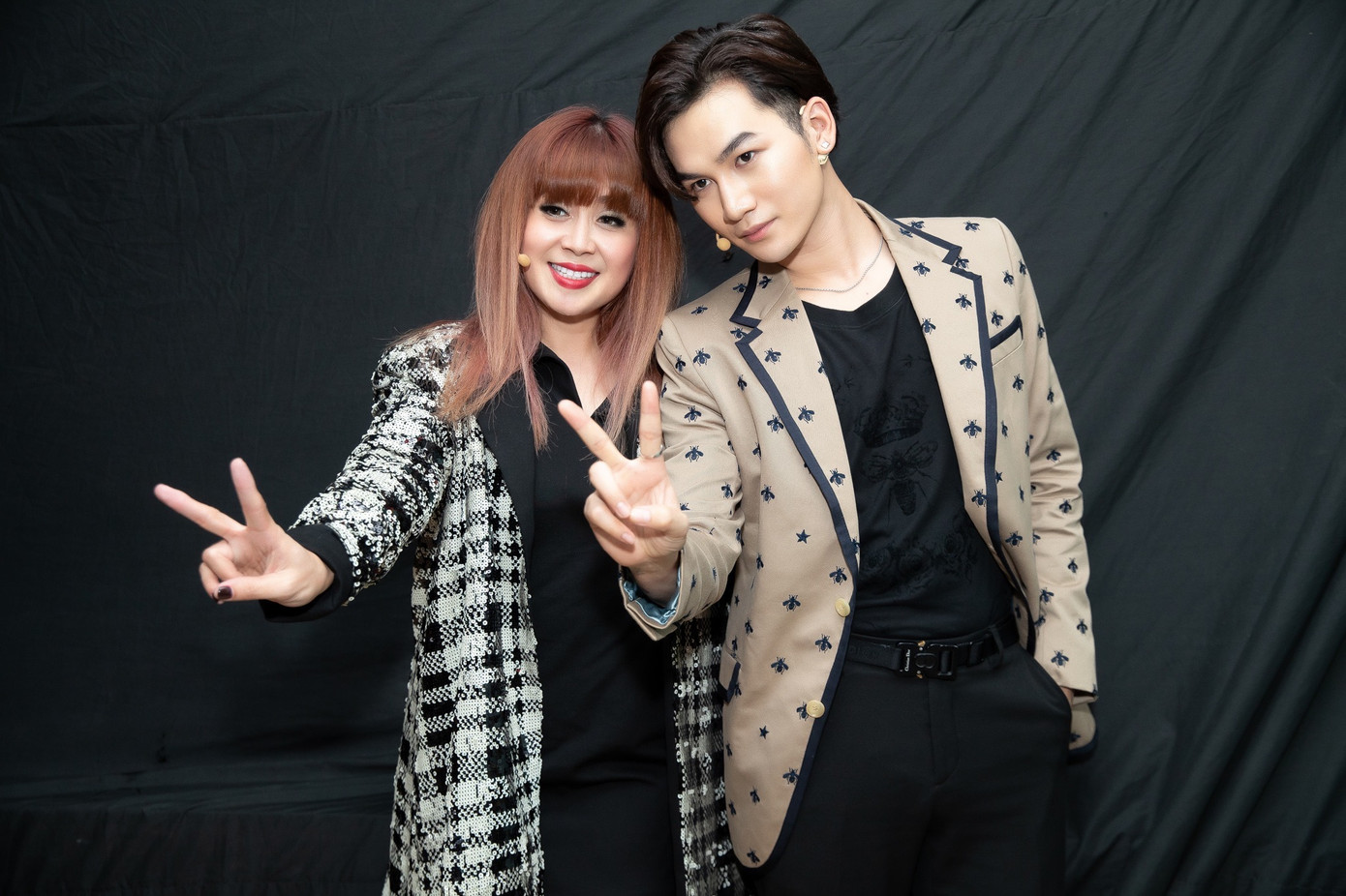 Sao Việt 24H: Lynk Lee khoe ảnh cực xinh, Lưu Thiên Hương cùng học trò ra mắt ca khúc mới ảnh 1