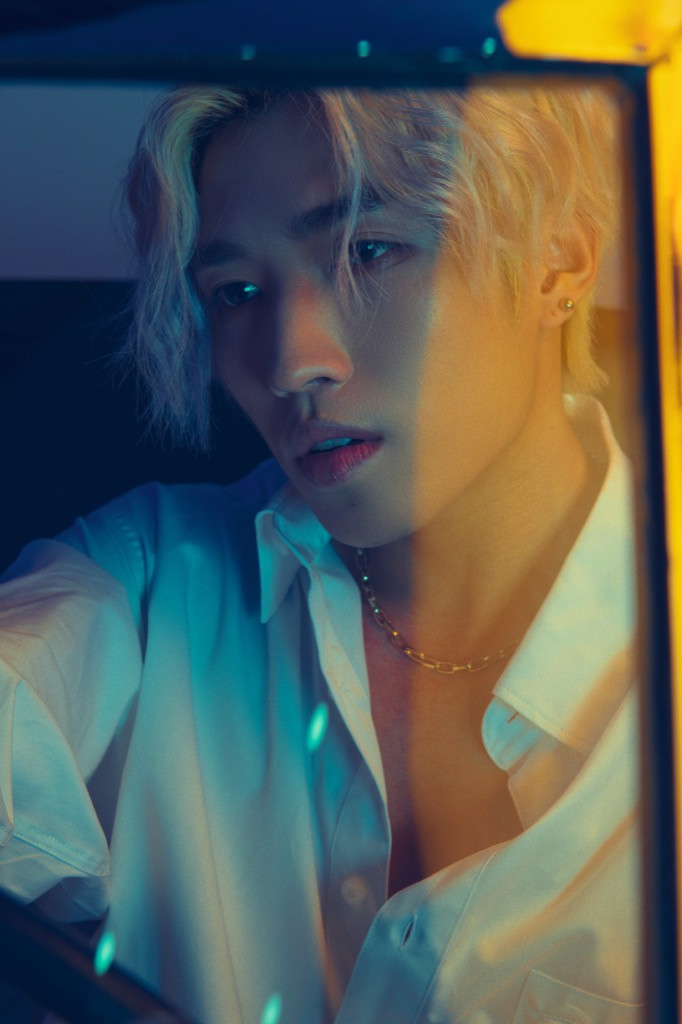 Uni5 phanh áo khoe body 6 múi, cơ bắp săn chắc khiến fan trầm trồ không ngớt ảnh 2