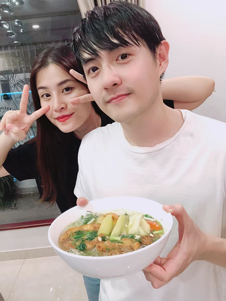 Sao Việt 24H: Đông Nhi nấu phở đãi ông xã, Trà Long “Mắt Biếc” xóa hết hình chụp cùng Jack ảnh 3
