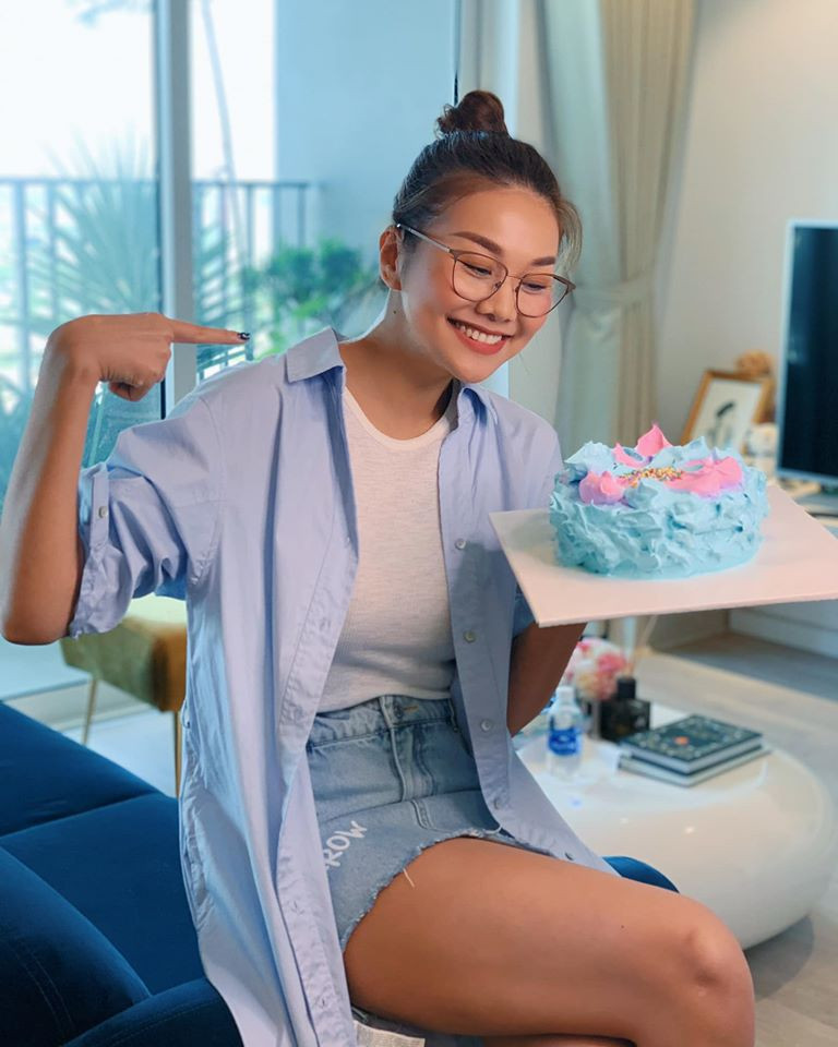 Sao Việt 24H: Vợ chồng Nhi - Thắng, Hoàng Yến, Thanh Hằng... mừng “Ngày Của Mẹ“ ảnh 7