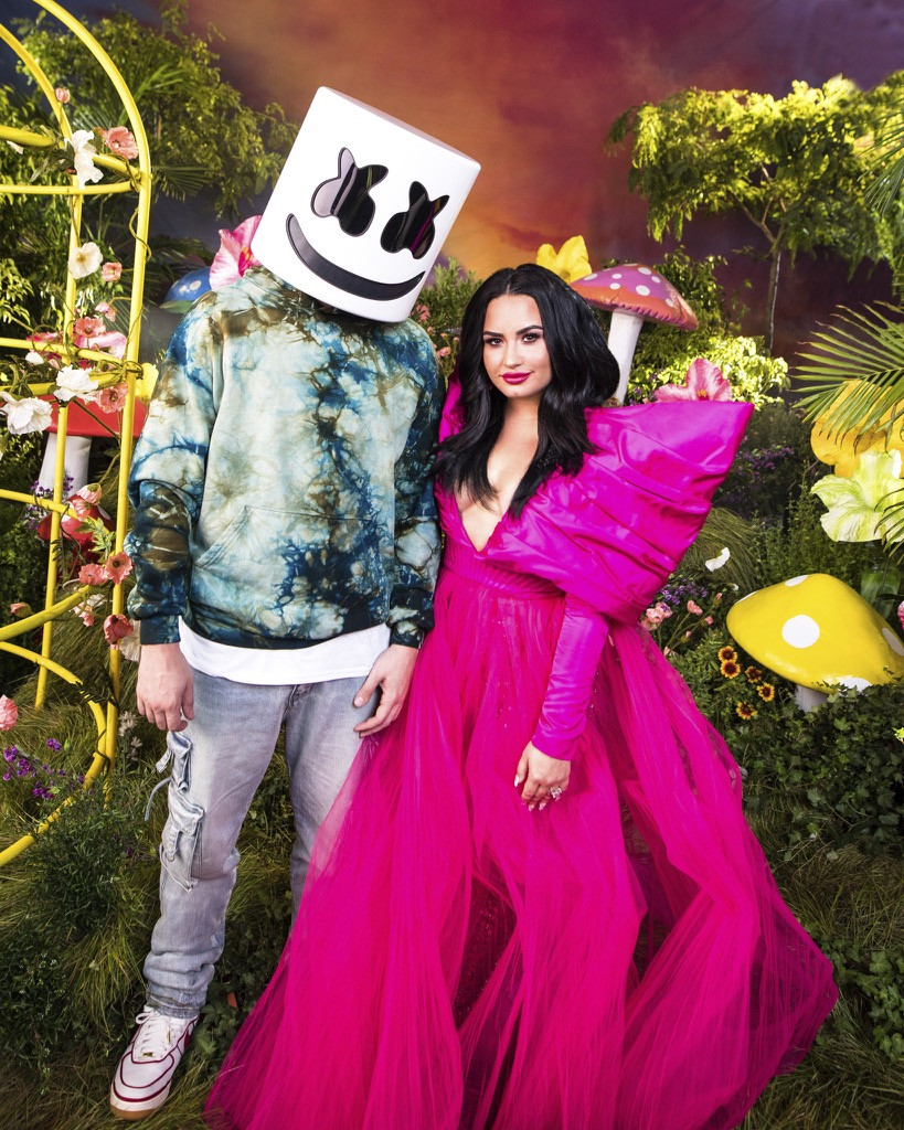 Giải tỏa căng thẳng đầu năm học với ca khúc mới của Demi Lovato và Marshmello ảnh 1
