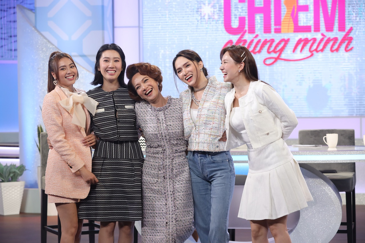 Hương Giang khẳng định 3 quy tắc ngầm giữ vững “tình chị em“ trong “Chị Em Chúng Mình" ảnh 3