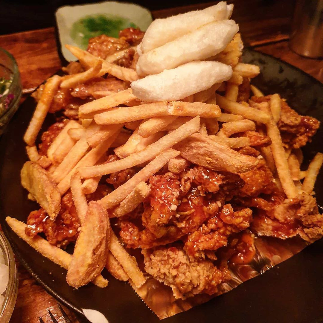 Đại học Ewha - cảnh đẹp như phim, thiên đường ẩm thực mê hoặc “team yêu Hàn Quốc” ảnh 14