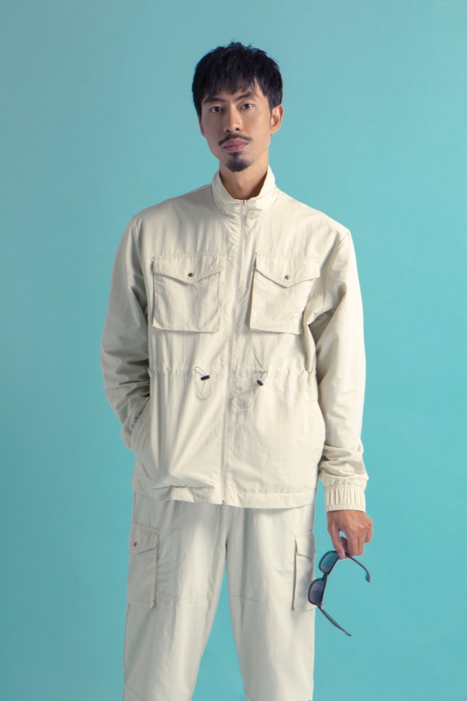 Hết lên rừng rồi xuống biển, Đen Vâu trở lại và bay tận... lên trời để quay MV mới ảnh 4