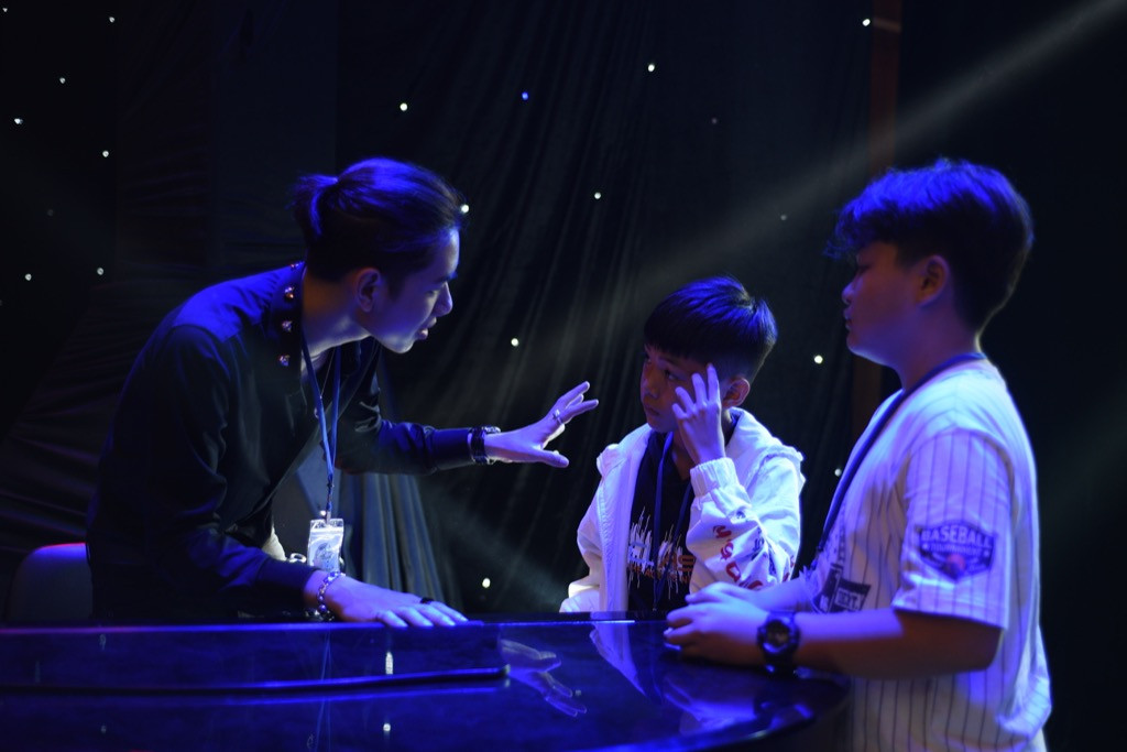 K-ICM đệm đàn cho Gia Khiêm hát, Phương Mỹ Chi khoe giọng ngào ở tuổi 17 ảnh 2