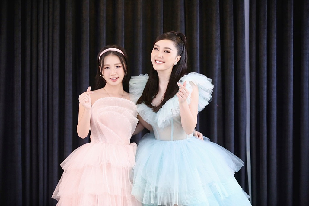 Bảo Thy khoe xế cưng mới sắm nhưng biển số hai chiếc "siêu xe" mới đáng ghen tỵ ảnh 8 Bảo Thy khoe xế cưng mới sắm nhưng biển số hai chiếc "siêu xe" mới đáng ghen tỵ ảnh 8