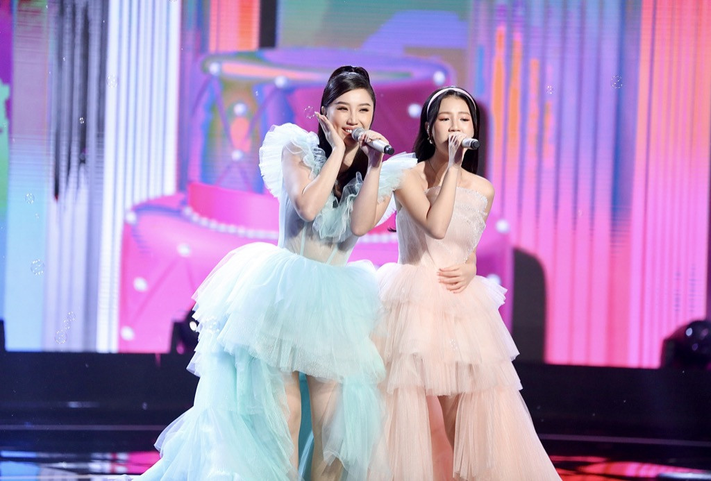 Khoảnh khắc chuyển giao thế hệ “Công chúa TeenPop“: Bảo Thy “trao vương miện” cho AMEE ảnh 3