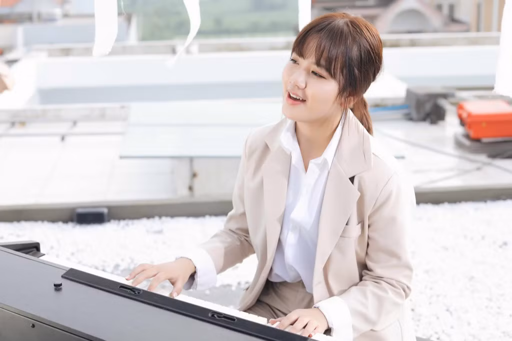 Tân binh 17 tuổi từng được K-ICM giới thiệu trong tiệc sinh nhật debut với MV đầu tay ảnh 5