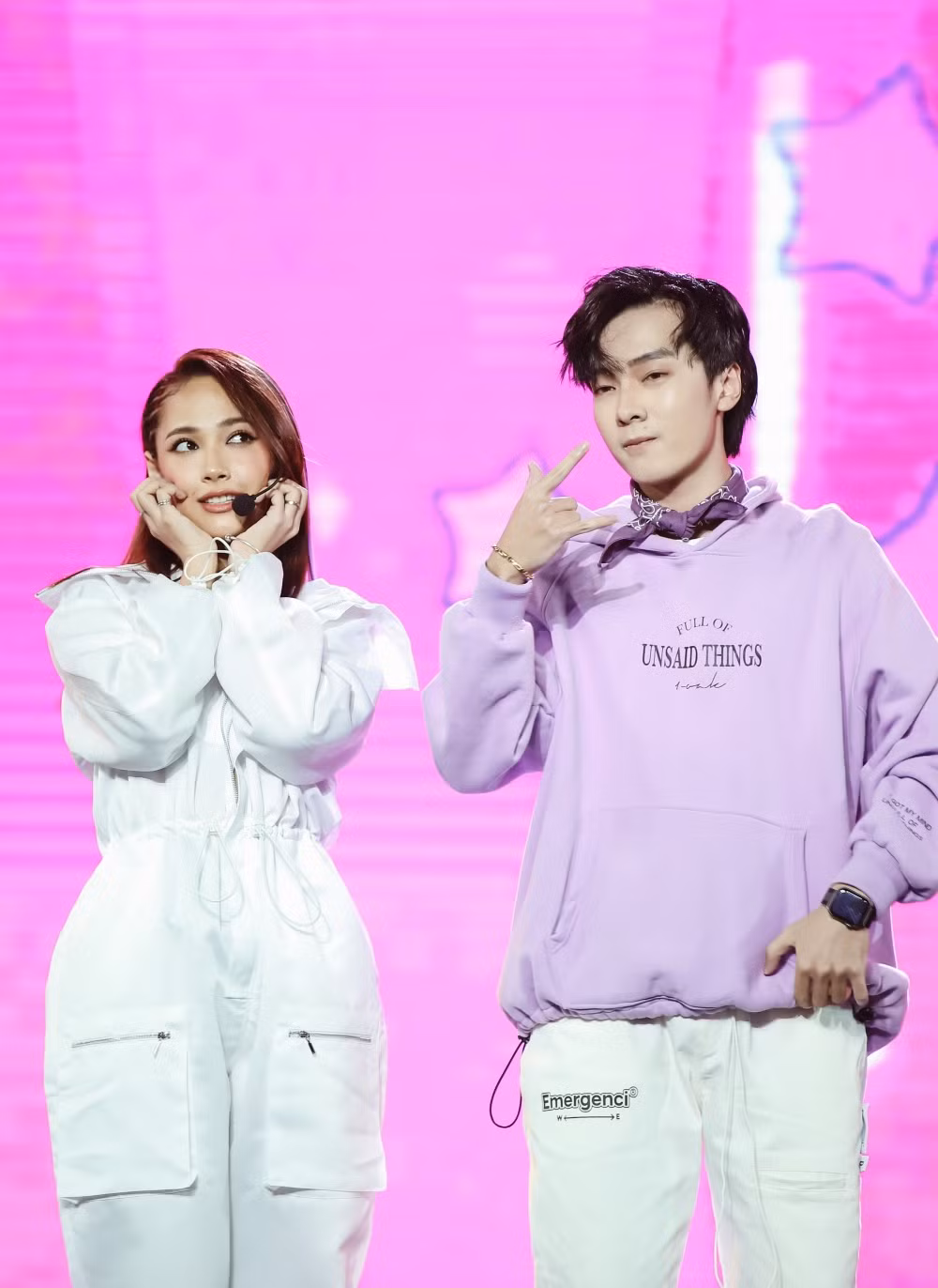 Noo Phước Thịnh hóa “ông hoàng cô đơn”, Gil Lê “trách cứ người cũ” tại V Heartbeat ảnh 8