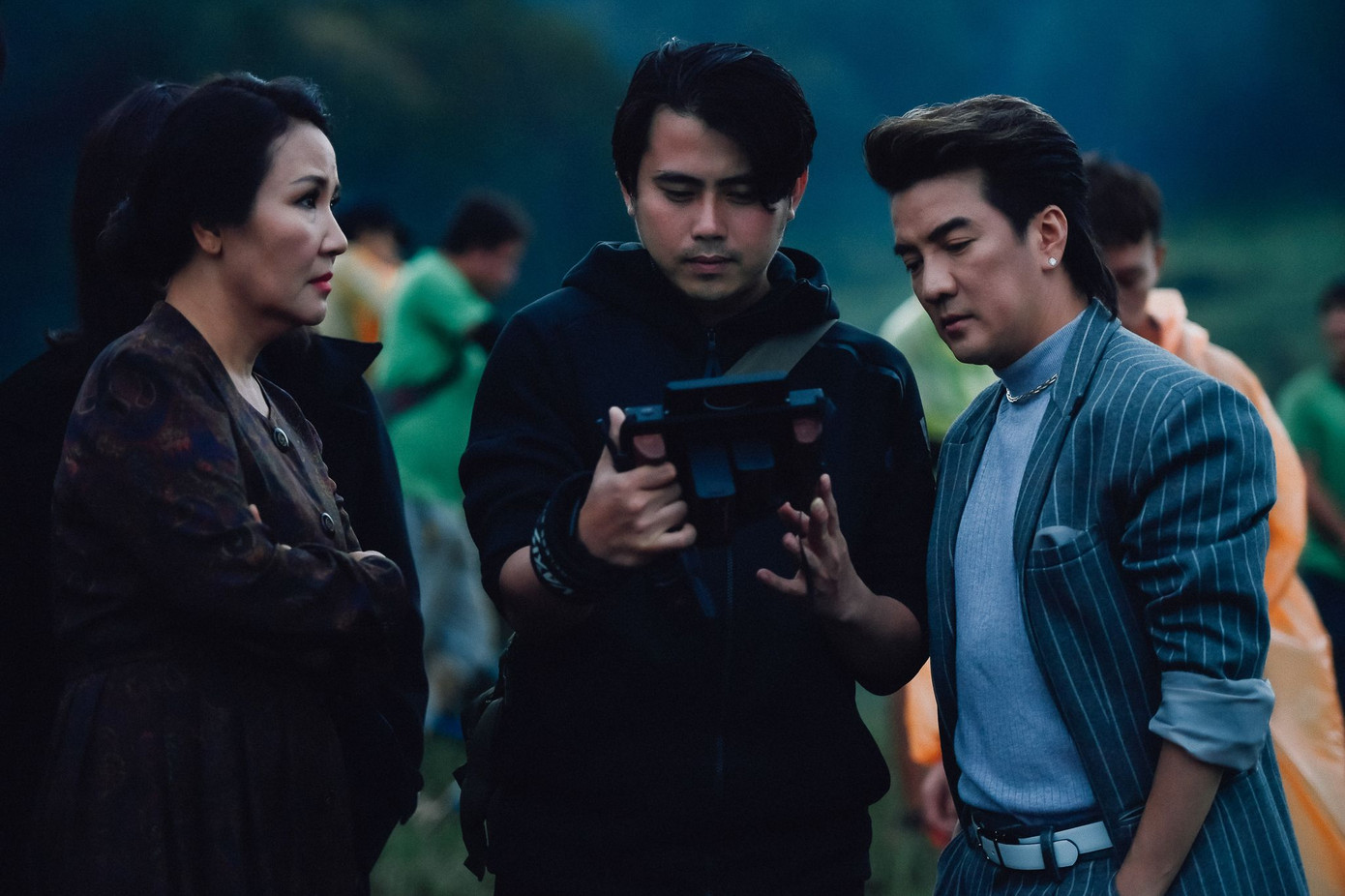 Lý Nhã Kỳ xuất hiện chớp nhoáng trong teaser MV kịch tính của Đàm Vĩnh Hưng ảnh 1