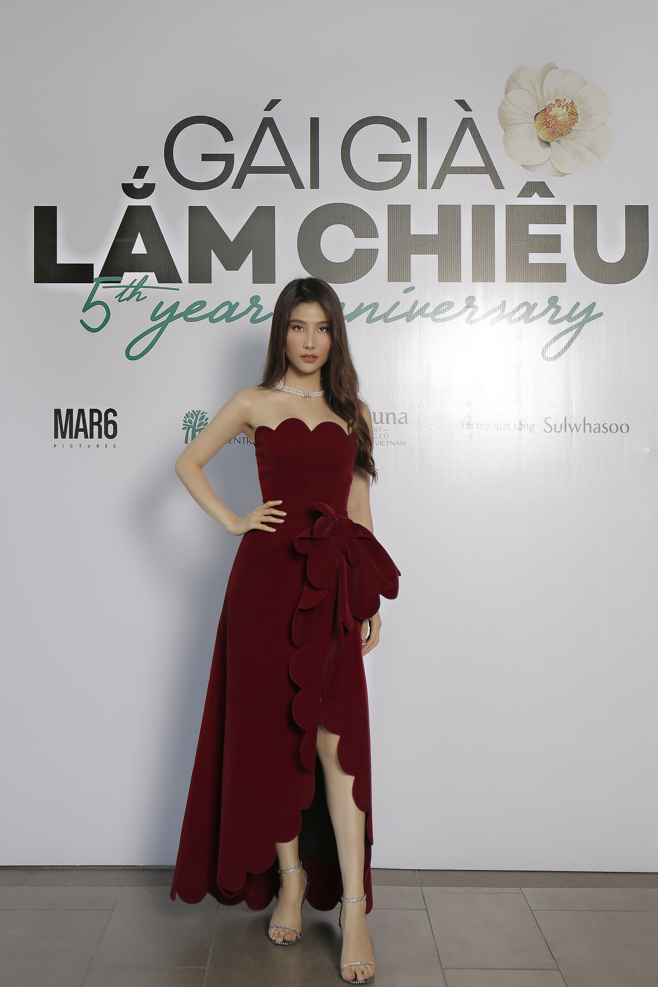 Dàn sao “Gái già lắm chiêu” Ninh Dương Lan Ngọc, Diễm My 9x hội ngộ tại Huế ảnh 5