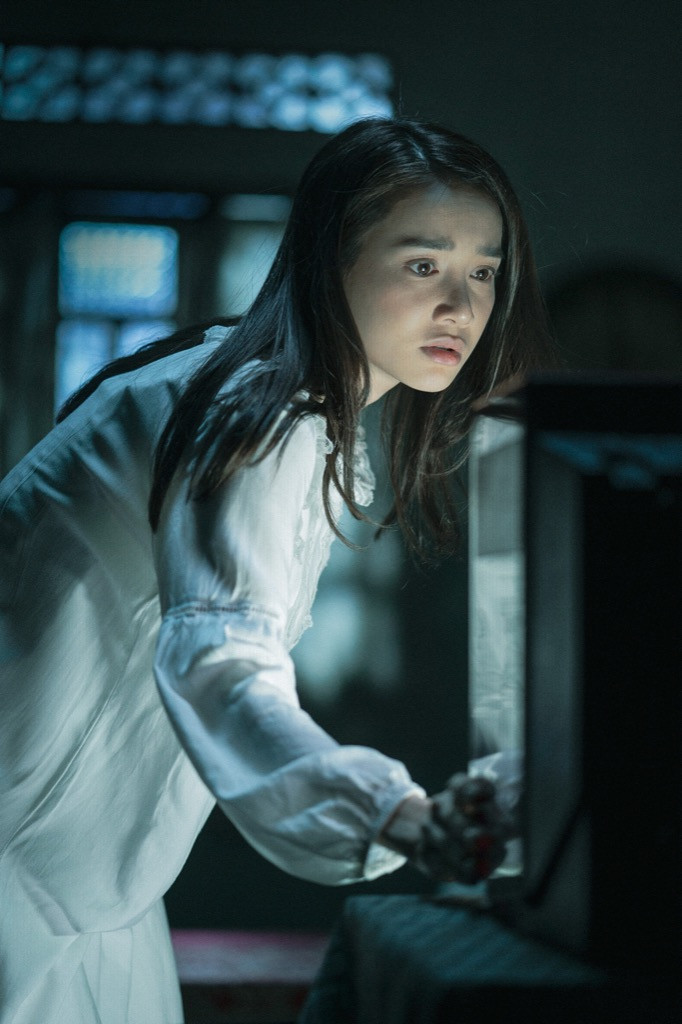 Nhã Phương trở thành bà xã của "Voi biển" Trương Thế Vinh trong phim điện ảnh mới ảnh 5