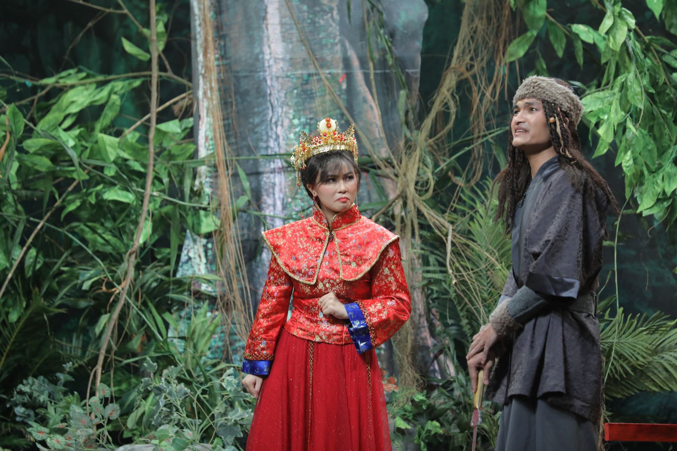 MisThy náo động cả sân khấu “Ơn Giời” và giành ngay cúp, không làm diễn viên hơi phí! ảnh 3