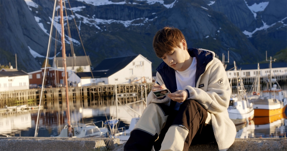 JSol tái xuất cùng sáng tác đầu tay, dắt fan “phượt” Na Uy hùng vĩ qua MV mới ảnh 2