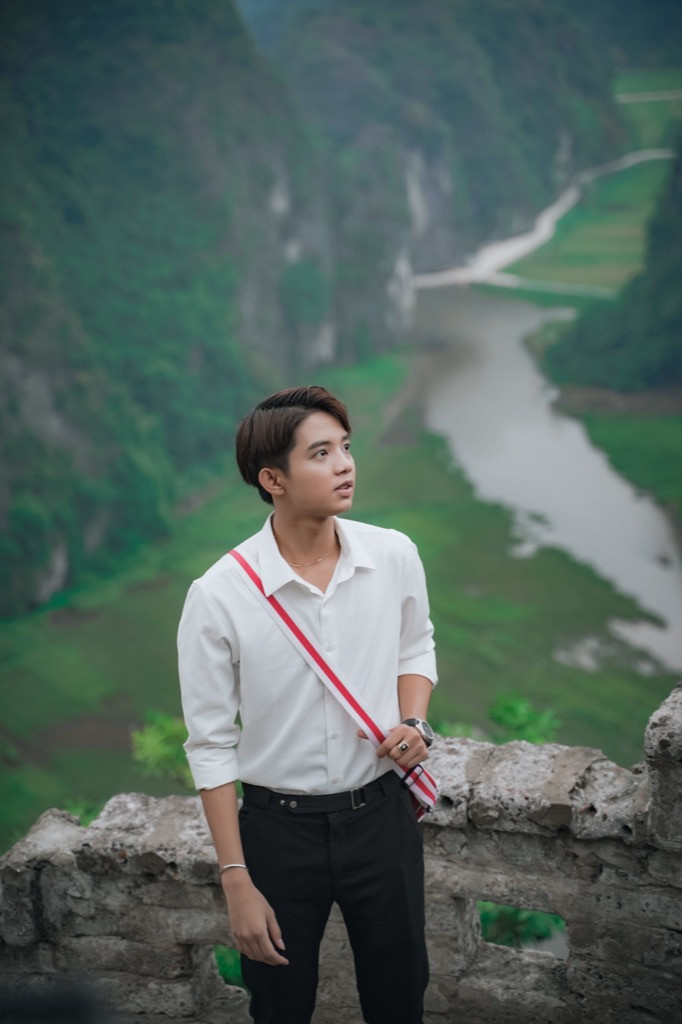 Minh Hằng, X2X, Võ Hoàng Yến... “phượt” khắp 3 miền để quảng bá hình ảnh Việt Nam ảnh 2