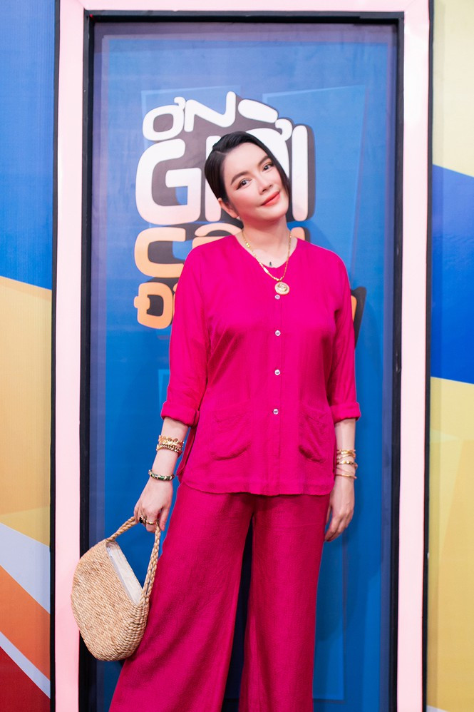 Lý Nhã Kỳ nhập vai vợ của Trấn Thành, bán bún đậu mắm tôm trong “Ơn giời cậu đây rồi!“ ảnh 3