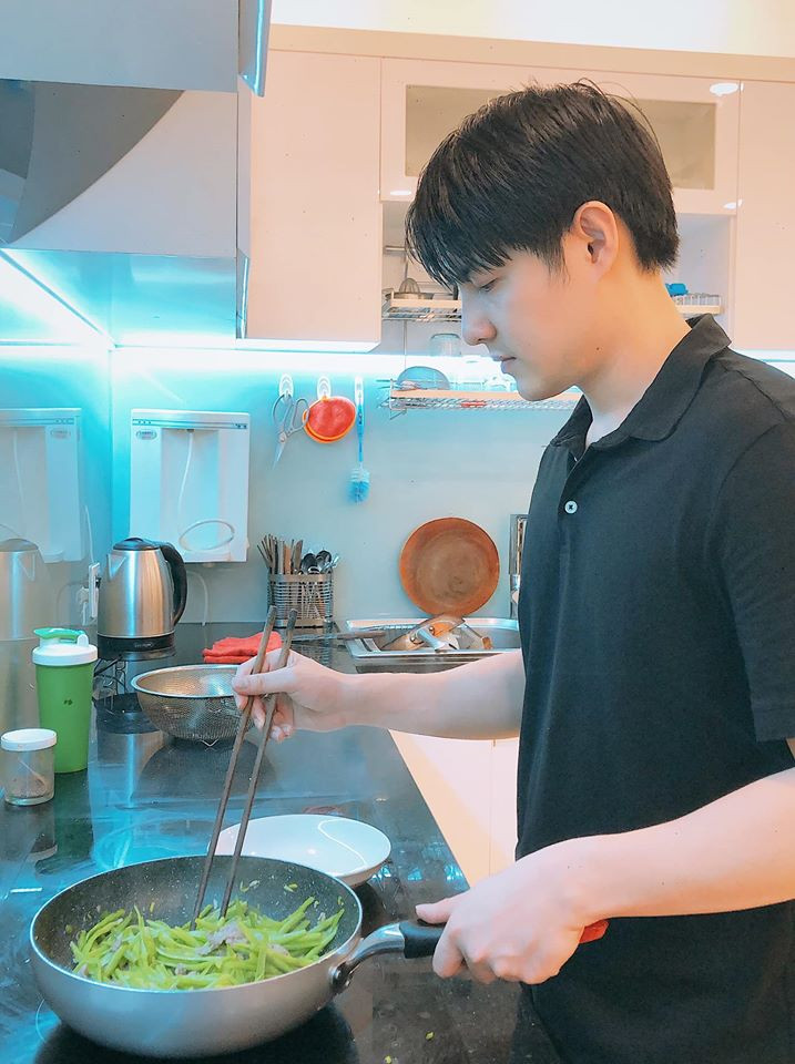 Sao Việt 24H: Đông Nhi nấu phở đãi ông xã, Trà Long “Mắt Biếc” xóa hết hình chụp cùng Jack ảnh 4