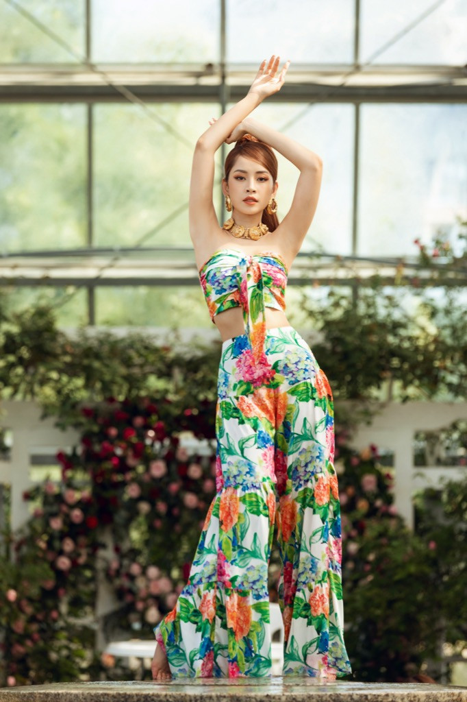 Chi Pu tung poster cực xinh, hé lộ màn kết hợp thú vị cùng hit-maker Mew Amazing ảnh 2