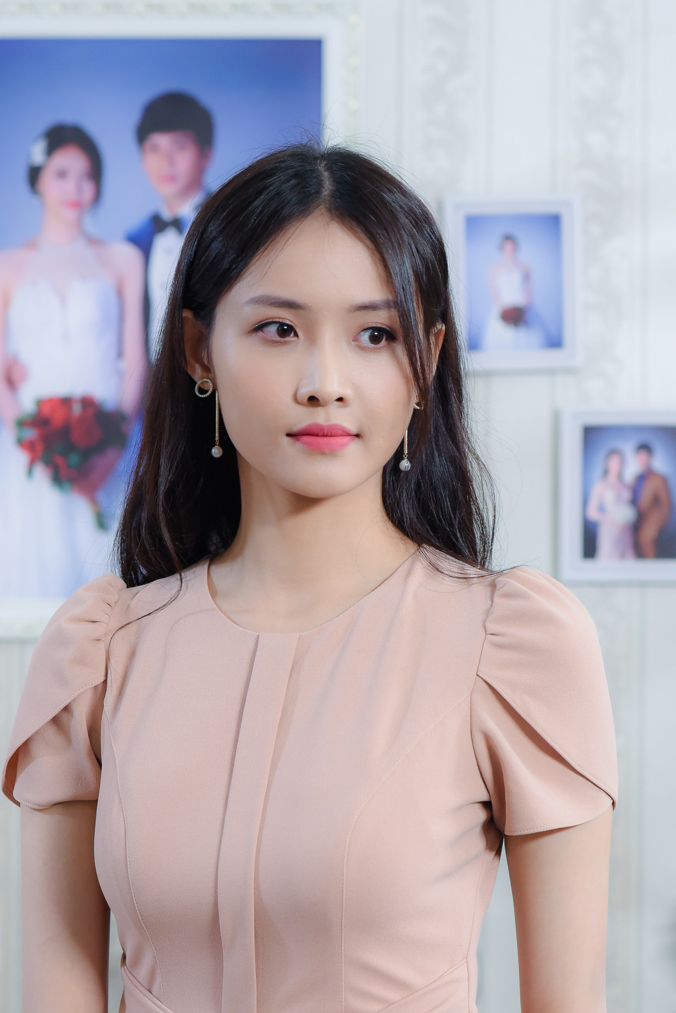 Hotgirl Ngọc Thảo, Trương Mỹ Nhân đóng phim “Vua Bánh Mì” phiên bản Việt ảnh 4