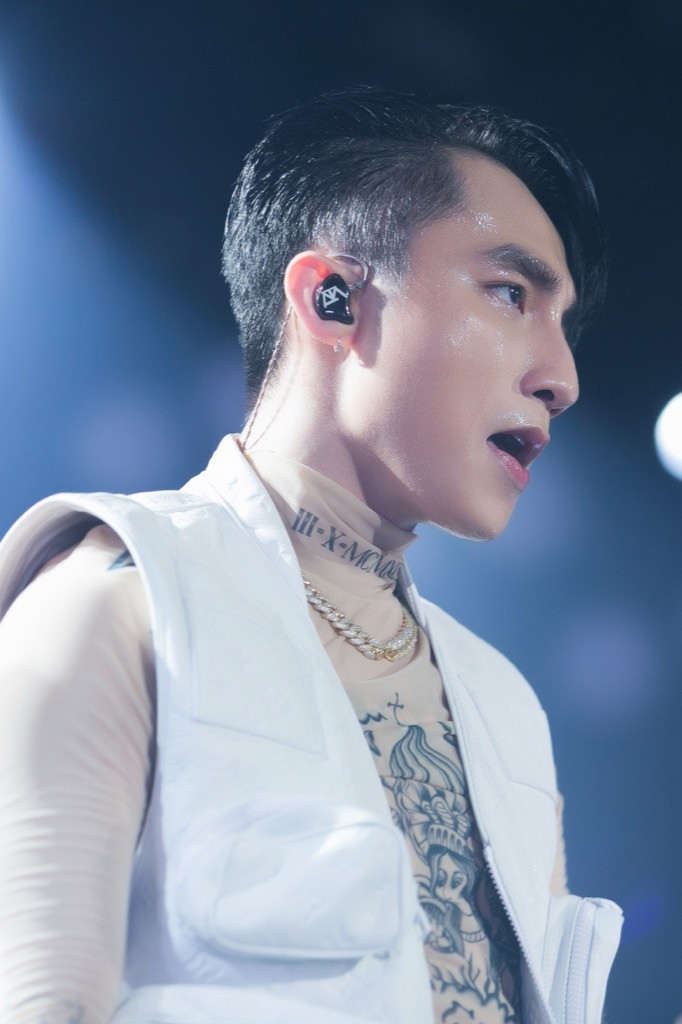 Sau 10 ngày, “SKY TOUR Movie” mang về cho Sơn Tùng M-TP hơn 11 tỷ đồng ảnh 3