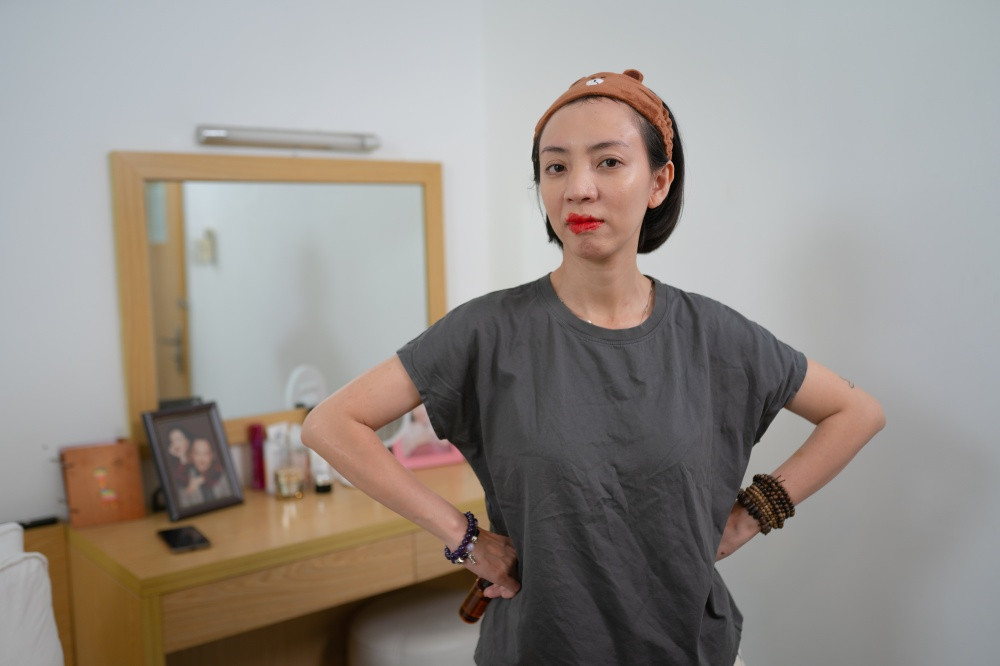 Được Tiến Luật giúp “đi đường cọ”, Thu Trang khóc thét vì không thể nhận ra chính mình ảnh 4