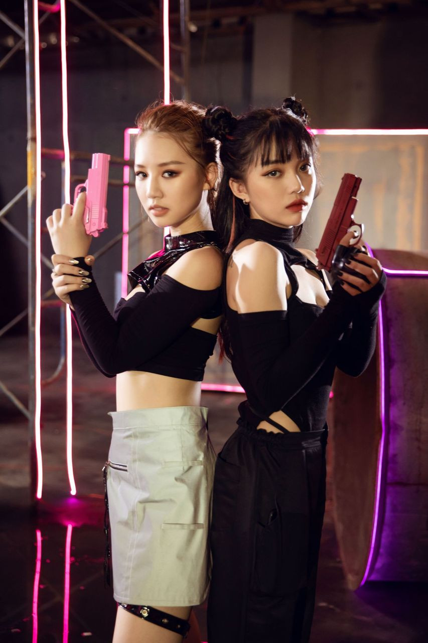 “Công chúa mùa hè” AMEE comeback đầy màu sắc, để khán giả tự chọn cái kết cho MV ảnh 4