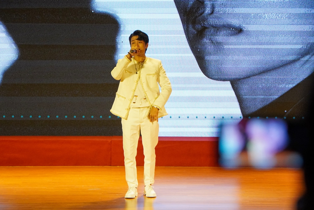 Buổi họp mặt của “con nhà người ta”: Các siêu trí tuệ Việt chia sẻ cuộc sống hậu nổi tiếng ảnh 6