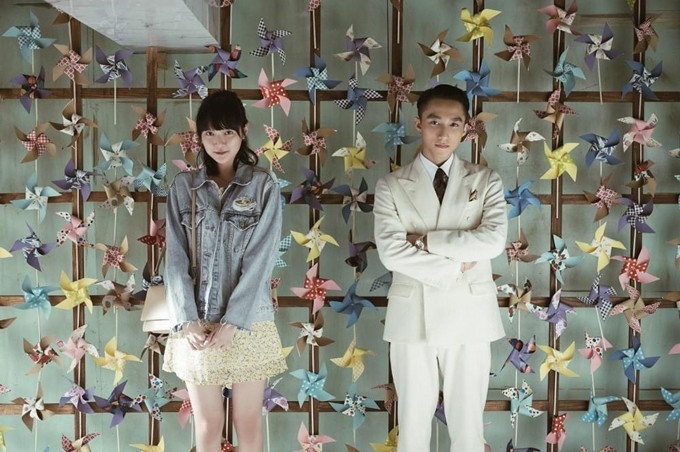 Loạt điểm “đáng ngờ” trong MV “Chúng Ta Của Hiện Tại”: Sơn Tùng đang giấu kín điều gì? ảnh 1