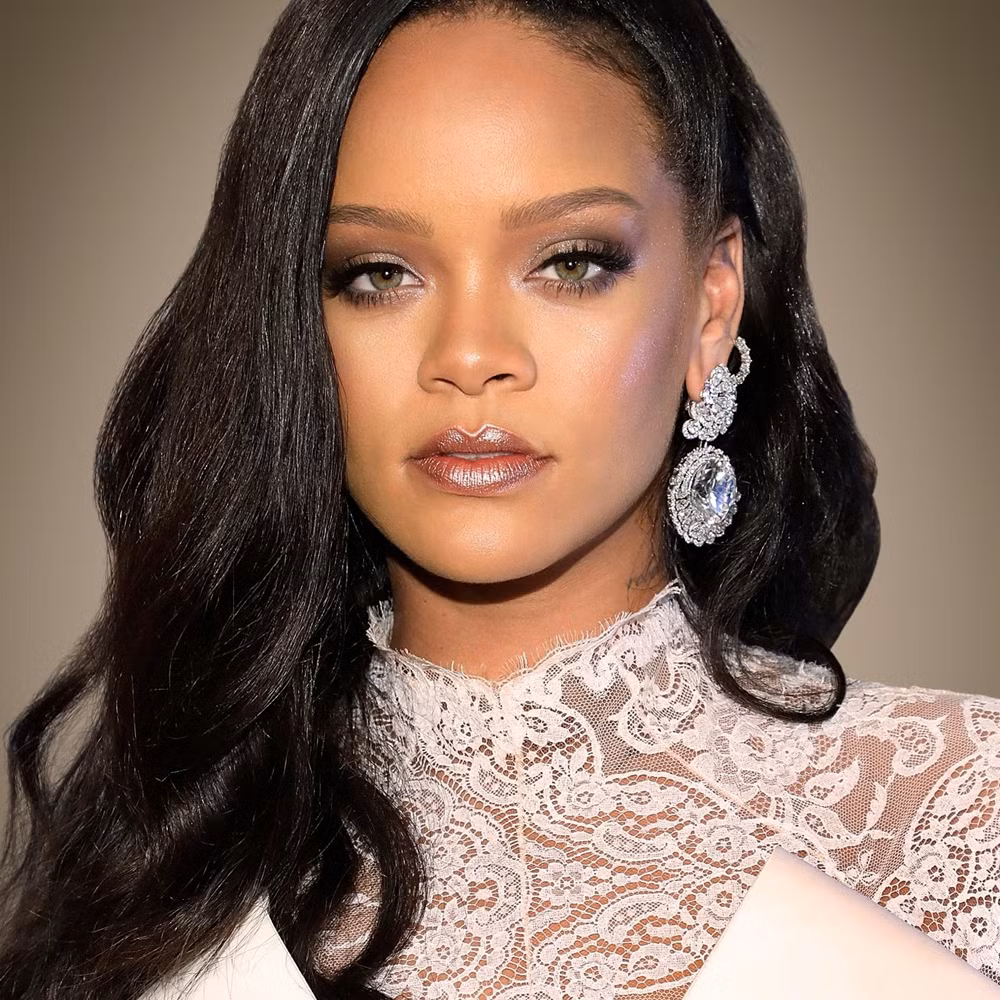 Bỏ bê phòng thu nhưng Rihanna vẫn có tài sản hơn 13.000 tỷ đồng nhờ bán “kem trộn“ ảnh 1