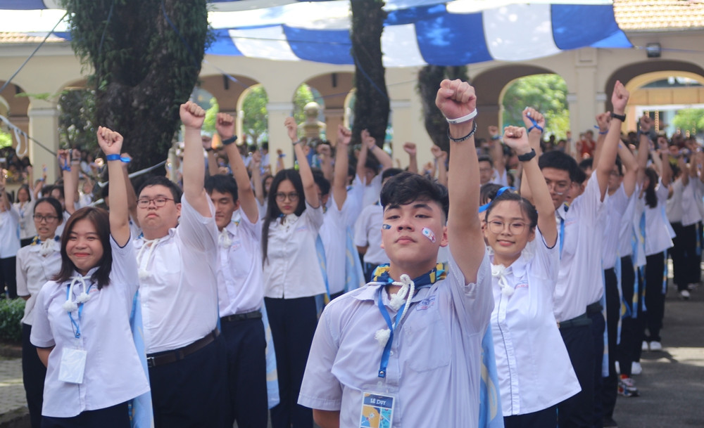 TỐC 1720 - “Kết thúc đẹp” của thế hệ 17-20 trường THPT chuyên Lê Hồng Phong (TP.HCM) ảnh 5