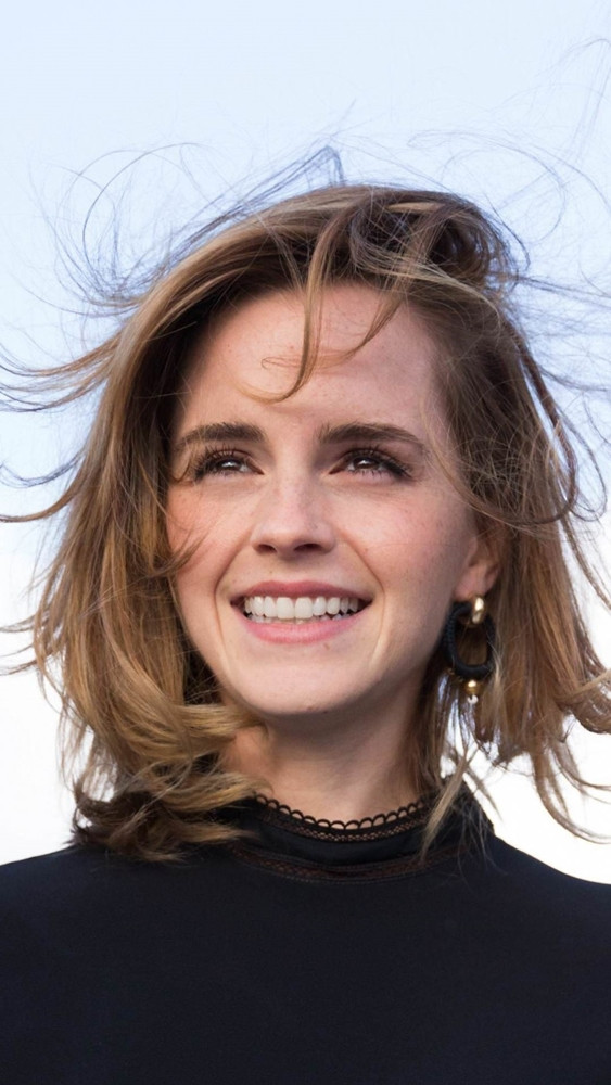 Emma Watson hưởng ứng #IStayHomeFor, gợi ý fan cách ở nhà nhưng vẫn hữu ích ảnh 3