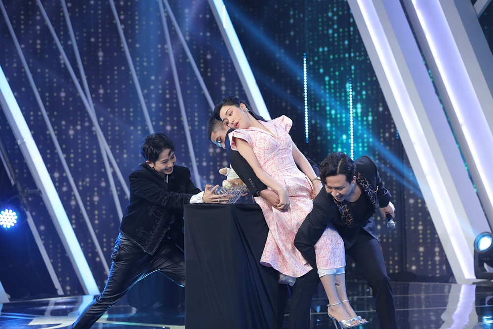 Hé lộ hashtag, những cực phẩm #NALA cuối cùng muốn gợi ý cho Hương Giang điều gì? ảnh 3