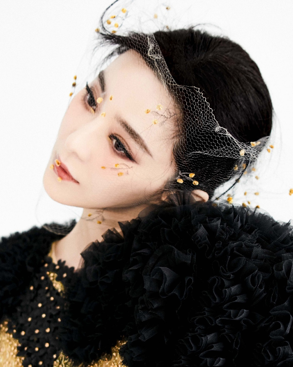 Phạm Băng Băng đẹp như nàng tiên trên Bazaar Việt Nam ảnh 5