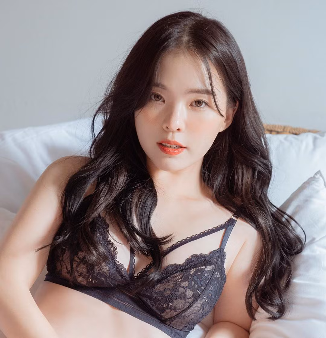 Thiên thần 9x xứ Hàn xinh như mộng đón Giáng sinh ảnh 17