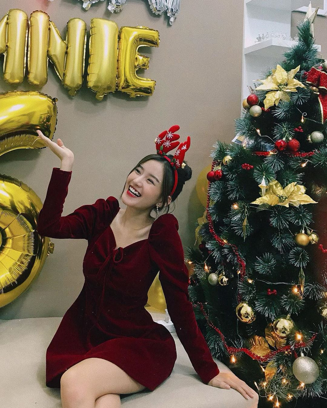 Đoàn Văn Hậu, Đức Chinh và dàn hot girl đón Giáng sinh rộn ràng ấm áp ảnh 16